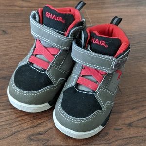 Toddler/Baby size 6 Shaq Sneakers